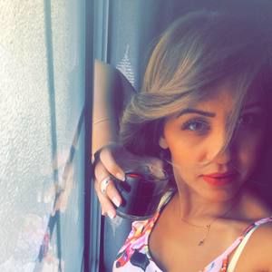 Meet your Posher, Hanan